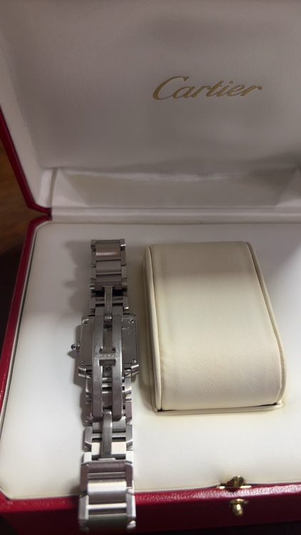 カルティエ タンク （高級時計）の商品画像 - 査定依頼日：2025年6月10日 - 最高査定価格：355,000円