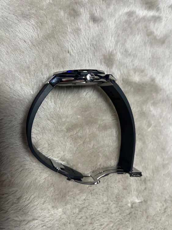 ウブロ クラシックフュージョン （高級時計）の商品画像 - 査定依頼日：2026年4月11日 - 最高査定価格：630,000円