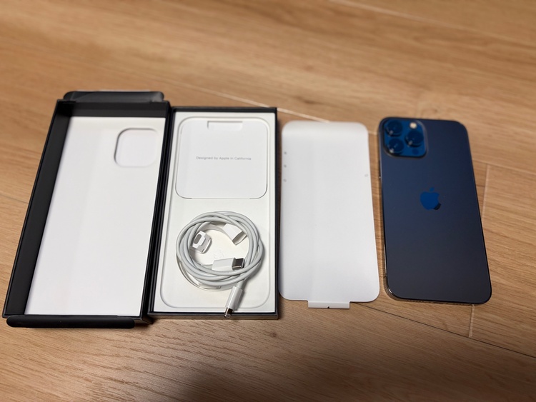 iPhone iPhone 13 Pro Max 256GB SIMフリー（スマホ）の商品画像 - 査定依頼日：2026年9月21日 - 最高査定価格：64,000円