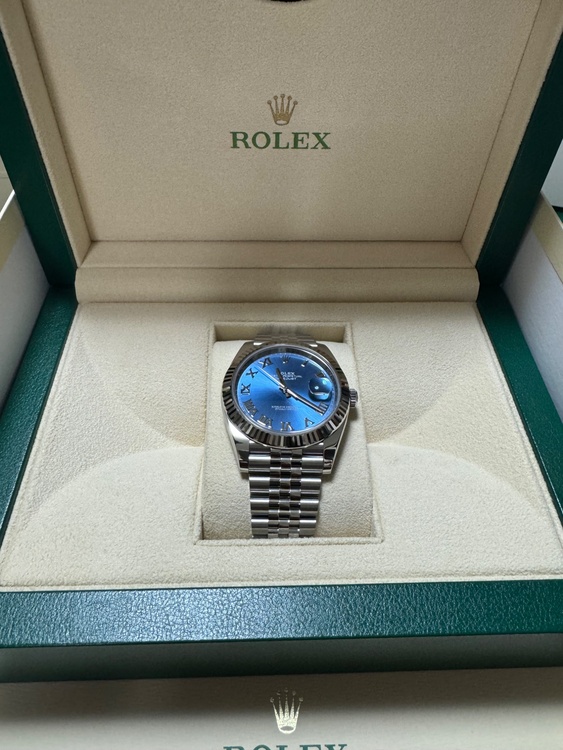 デイトジャスト41アズーロブルー（高級時計）の商品画像 - 査定依頼日：2026年1月23日 - 最高査定価格：2,200,000円