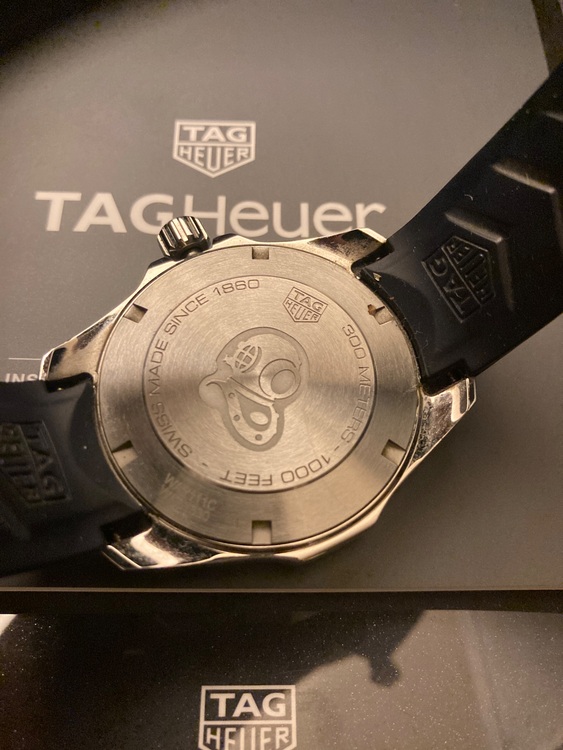 タグホイヤー アクアレーサー （高級時計）の商品画像 - 査定依頼日：2025年8月26日 - 最高査定価格：100,000円