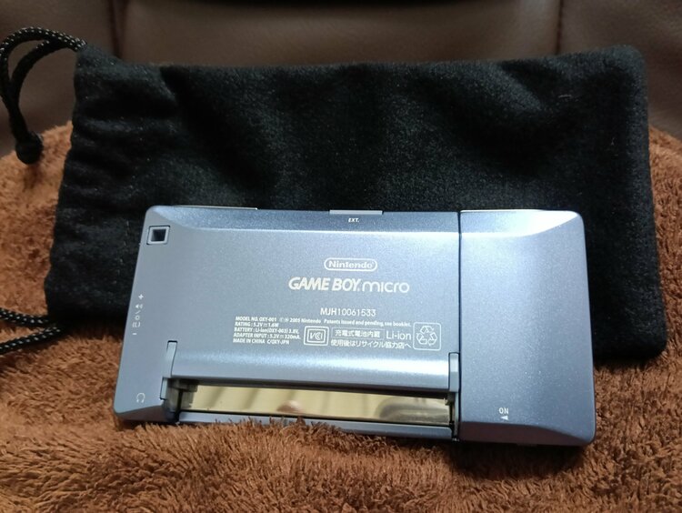ゲームボーイミクロブルー（ゲーム機本体・ゲームソフト）の商品画像 - 査定依頼日：2026年5月13日 - 最高査定価格：14,000円
