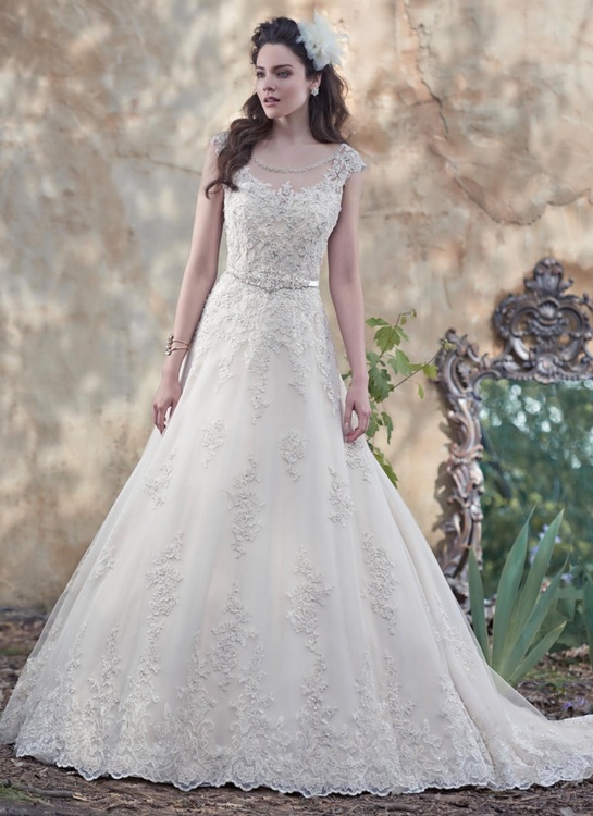 マギーソテロウェディングドレス（古着・ファッション）の商品画像 - 査定依頼日：2025年8月25日 - 最高査定価格：3,000円