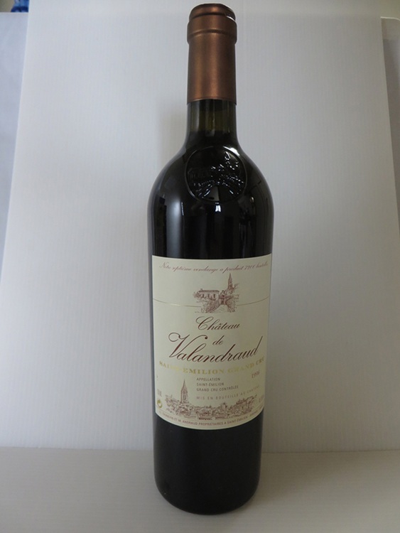 シャトーヴァランドロー1996年（お酒）の商品画像 - 査定依頼日：2025年9月25日 - 最高査定価格：12,500円