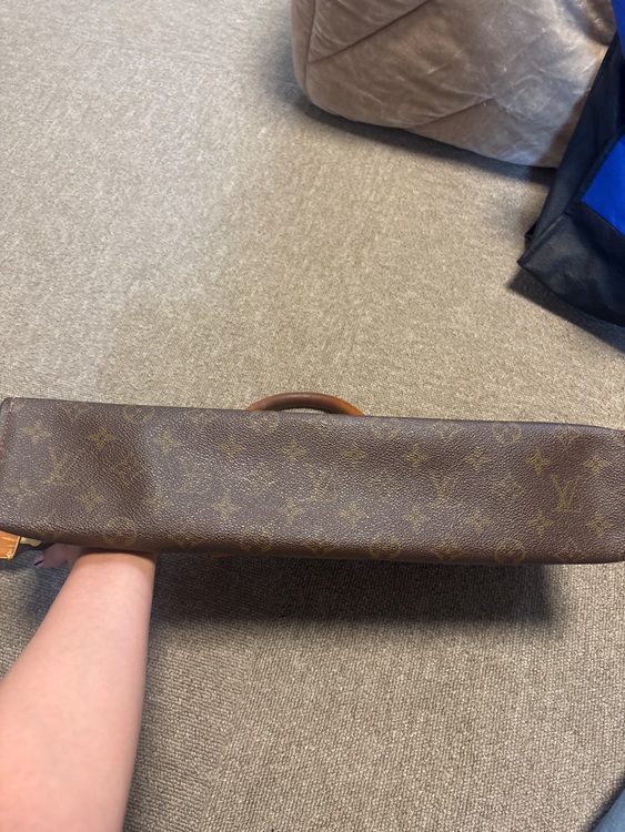 Louis Vuitton サックトリコ （ブランドバッグ）の商品画像 - 査定依頼日：2025年8月13日 - 最高査定価格：23,000円