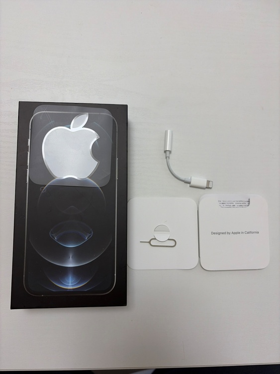 iPhone 12 128GB SIMフリー（スマホ）の商品画像 - 査定依頼日：2026年1月30日 - 最高査定価格：24,000円