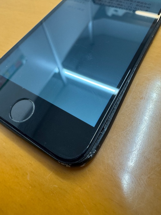 iPhoneSE2 64GB（スマホ）の商品画像 - 査定依頼日：2026年5月22日 - 最高査定価格：8,000円