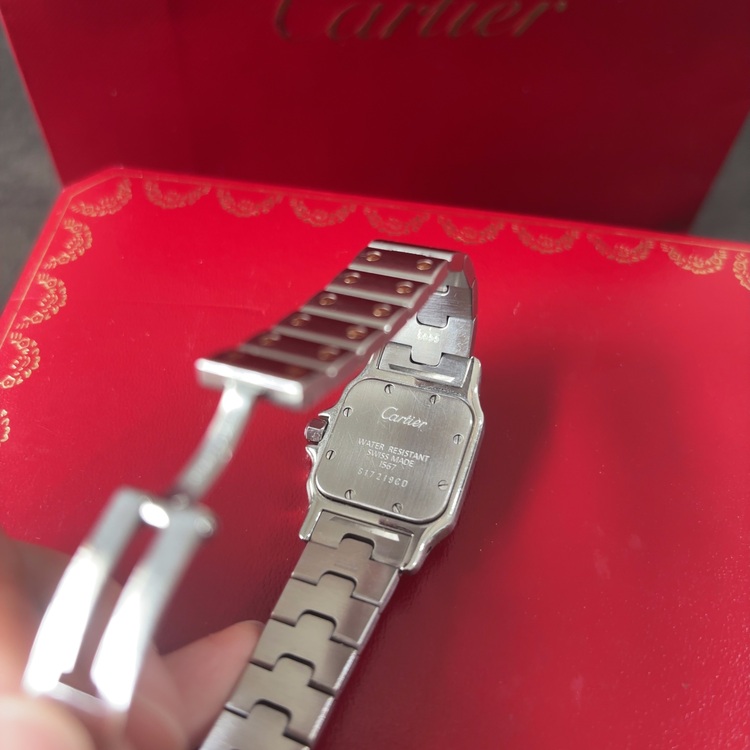 カルティエ サントス サントスベルガ　SM（高級時計）の商品画像 - 査定依頼日：2025年6月26日 - 最高査定価格：450,000円