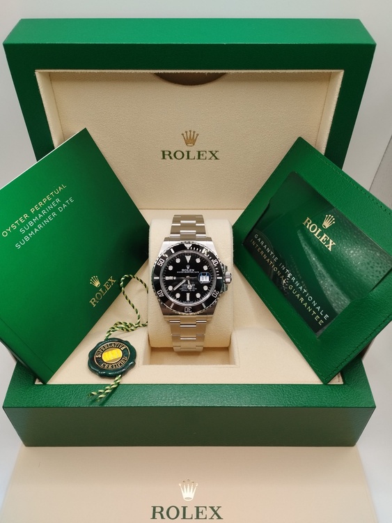 ロレックス サブマリーナー 126610LN（高級時計）の商品画像 - 査定依頼日：2026年1月12日 - 最高査定価格：2,410,000円