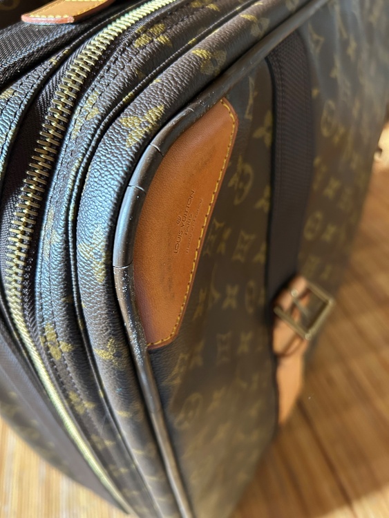 ルイヴィトン モノグラム （ブランドバッグ）の商品画像 - 査定依頼日：2026年3月22日 - 最高査定価格：30,000円