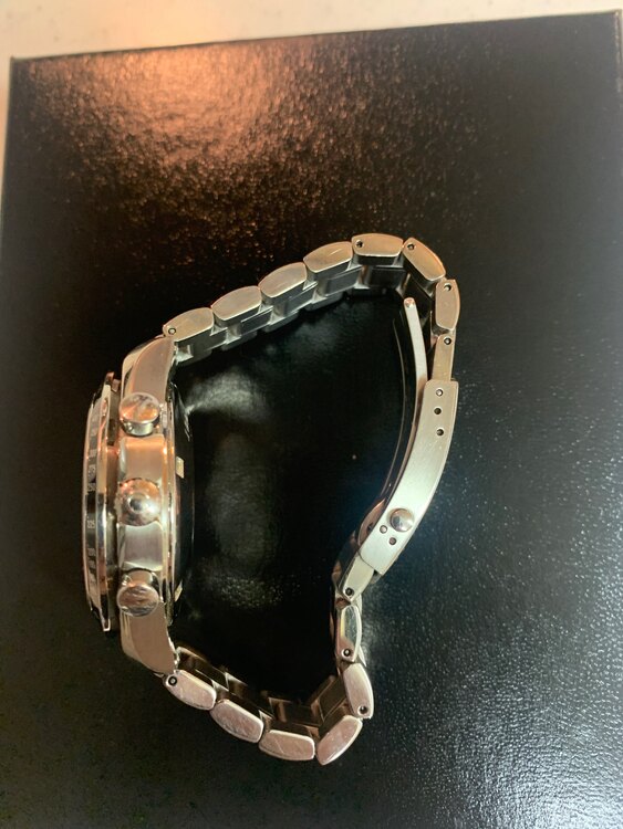 オメガ スピードマスター 3210.50（高級時計）の商品画像 - 査定依頼日：2025年5月21日 - 最高査定価格：220,000円