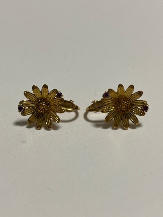 18Kイヤリング（金・貴金属）の商品画像 - 査定依頼日：2024年1月10日 - 最高査定価格：35,000円