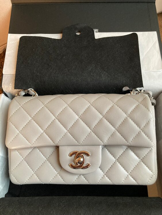 CHANELミニマトラッセ（ブランドバッグ）の商品画像 - 査定依頼日：2025年5月11日 - 最高査定価格：650,000円