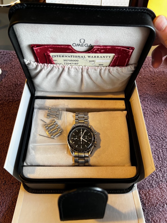 オメガスピードマスタープロフェッショナル（高級時計）の商品画像 - 査定依頼日：2026年3月26日 - 最高査定価格：650,000円