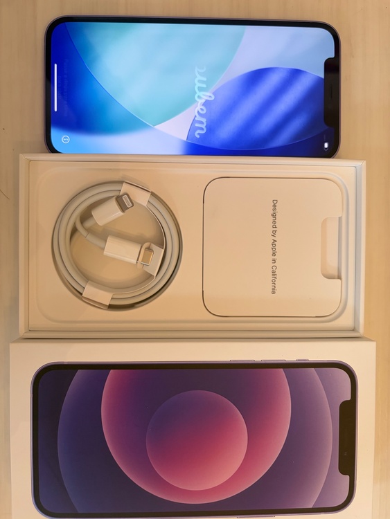 iPhone iPhone 12 128GB Softbank（スマホ）の商品画像 - 査定依頼日：2026年6月13日 - 最高査定価格：23,000円