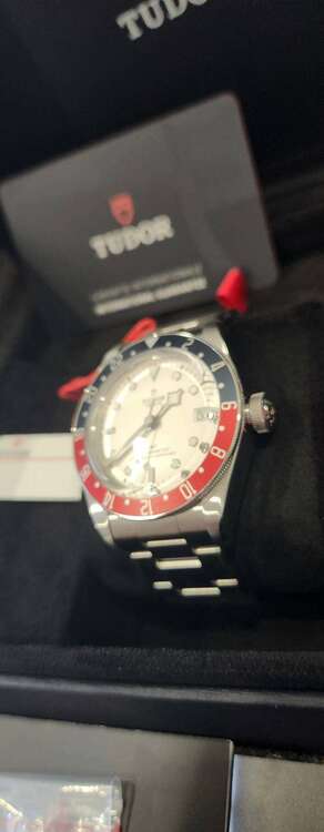 GMT（高級時計）の商品画像 - 査定依頼日：2025年4月8日 - 最高査定価格：440,000円