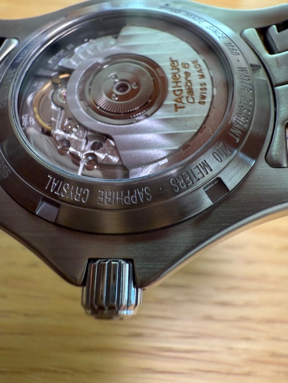 タグホイヤー リンク WJF211m（高級時計）の商品画像 - 査定依頼日：2025年8月24日 - 最高査定価格：135,000円