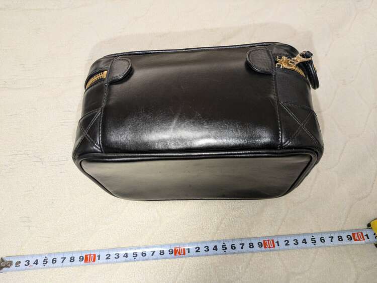 バニティバッグ（ブランドバッグ）の商品画像 - 査定依頼日：2024年12月23日 - 最高査定価格：38,000円