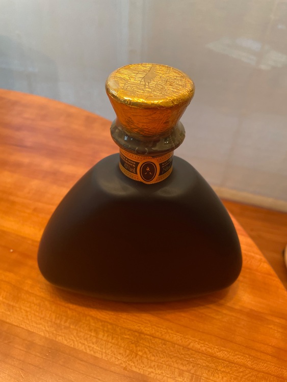 ウイスキー ジョニーウォーカー （お酒）の商品画像 - 査定依頼日：2025年12月3日 - 最高査定価格：52,000円