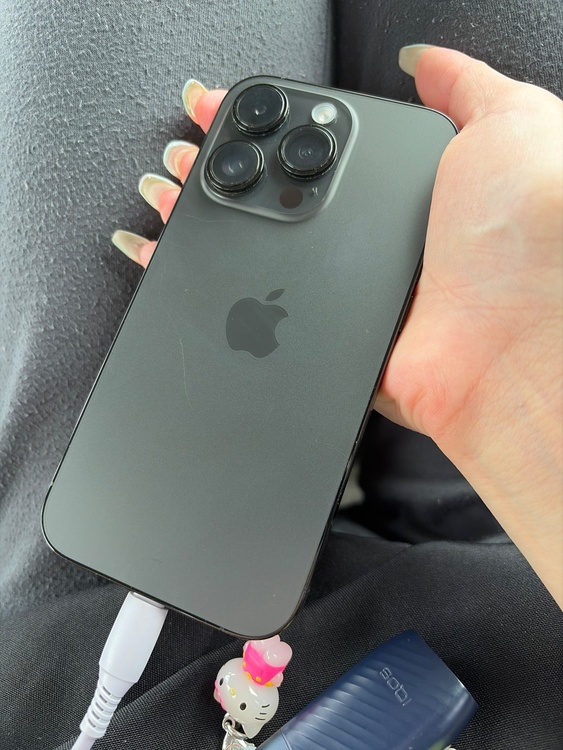 iPhone iPhone 14 Pro 256GB SIMフリー（スマホ）の商品画像 - 査定依頼日：2026年9月26日 - 最高査定価格：71,000円