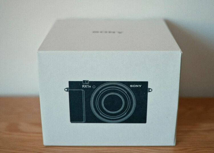 RX1RM3（カメラ）の商品画像 - 査定依頼日：2025年10月15日 - 最高査定価格：480,000円