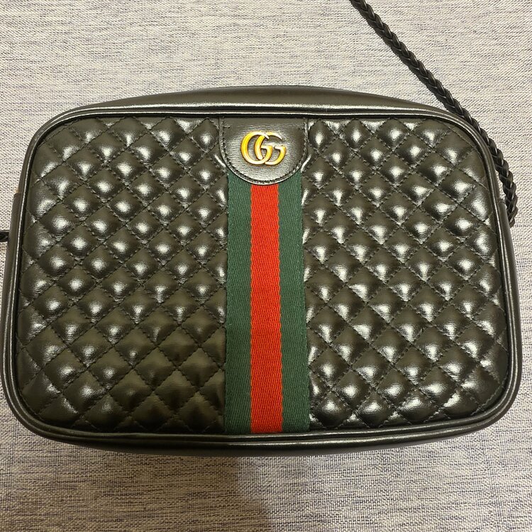 GGマーモント キルティング レザー スモール ショルダーバッグ / 541051（ブランドバッグ）の商品画像 - 査定依頼日：2026年9月5日 - 最高査定価格：100,000円