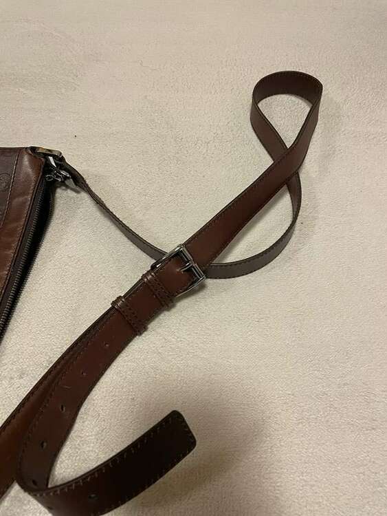 ショルダーバッグ（ブランドバッグ）の商品画像 - 査定依頼日：2025年4月5日 - 最高査定価格：32,000円