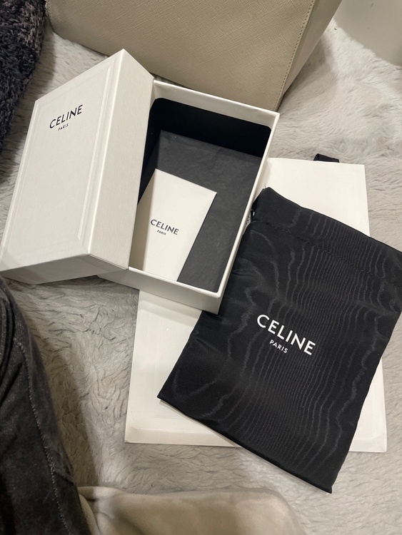 セリーヌ  （ブランドバッグ）の商品画像 - 査定依頼日：2026年4月8日 - 最高査定価格：60,000円