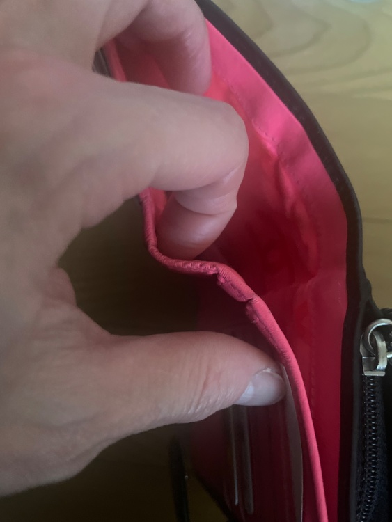 財布（古着・ファッション）の商品画像 - 査定依頼日：2026年3月11日 - 最高査定価格：12,000円