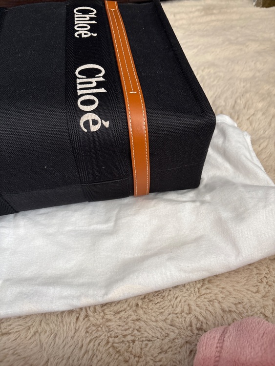 ウッディミディアムトートバッグ（ブランドバッグ）の商品画像 - 査定依頼日：2025年11月19日 - 最高査定価格：60,000円