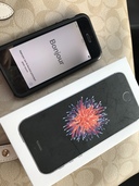 iphoneSE（スマホ）の商品画像 - 査定依頼日：2020年12月13日 - 最高査定価格：3,000円