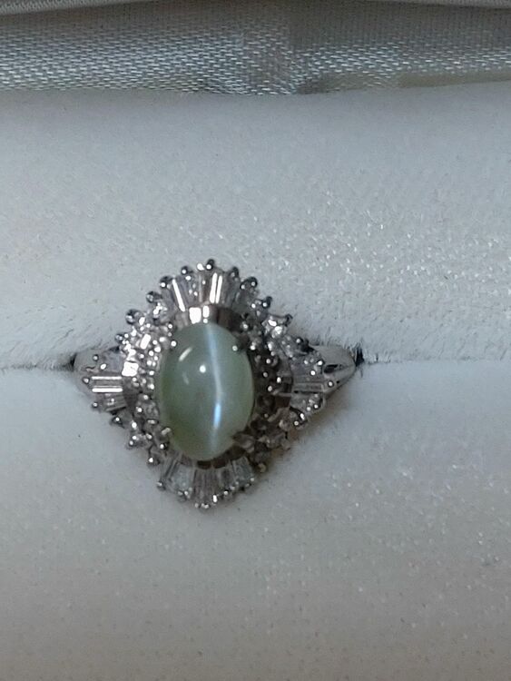 キャッツアイ（宝石）の商品画像 - 査定依頼日：2025年7月11日 - 最高査定価格：300,000円