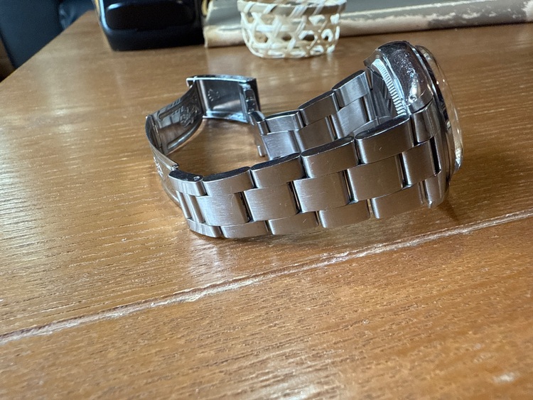 ロレックス エアキング （高級時計）の商品画像 - 査定依頼日：2025年6月15日 - 最高査定価格：500,000円