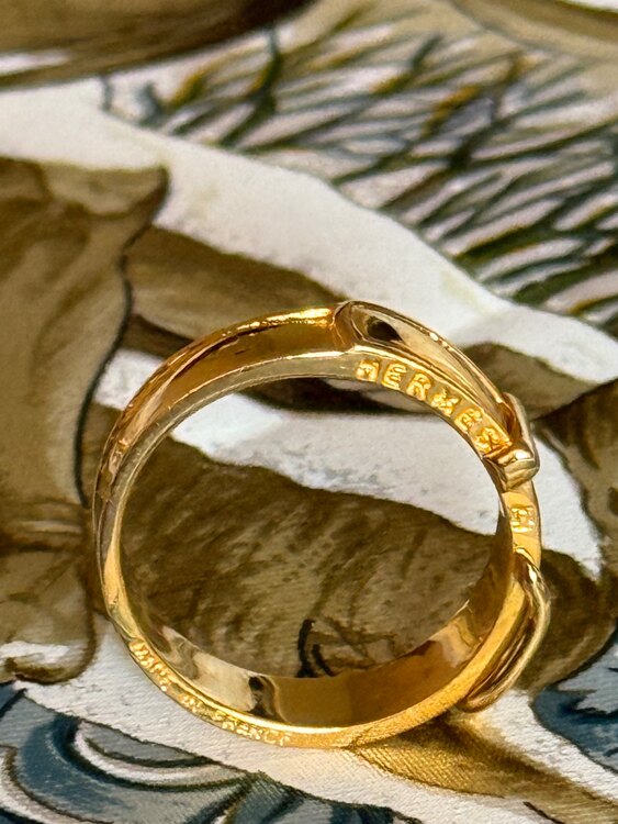 スカーフ留　2個（古着・ファッション）の商品画像 - 査定依頼日：2025年2月20日 - 最高査定価格：16,000円