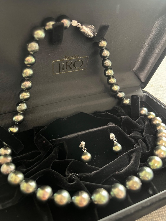 真珠のネックレスとピアス（宝石）の商品画像 - 査定依頼日：2025年11月20日 - 最高査定価格：50,000円