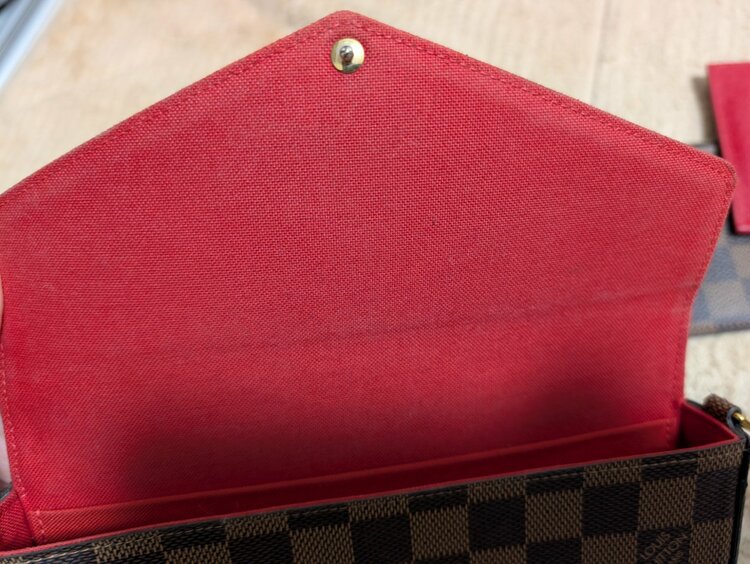 N40492（ブランドバッグ）の商品画像 - 査定依頼日：2026年2月12日 - 最高査定価格：140,000円