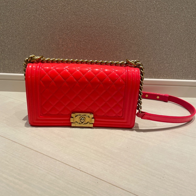 シャネル ボーイシャネル （ブランドバッグ）の商品画像 - 査定依頼日：2025年6月21日 - 最高査定価格：250,000円