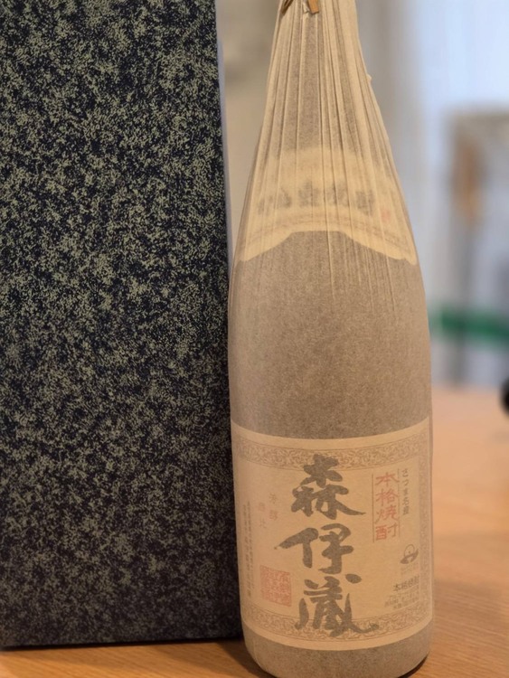 焼酎 森伊蔵 （お酒）の商品画像 - 査定依頼日：2026年4月11日 - 最高査定価格：12,000円