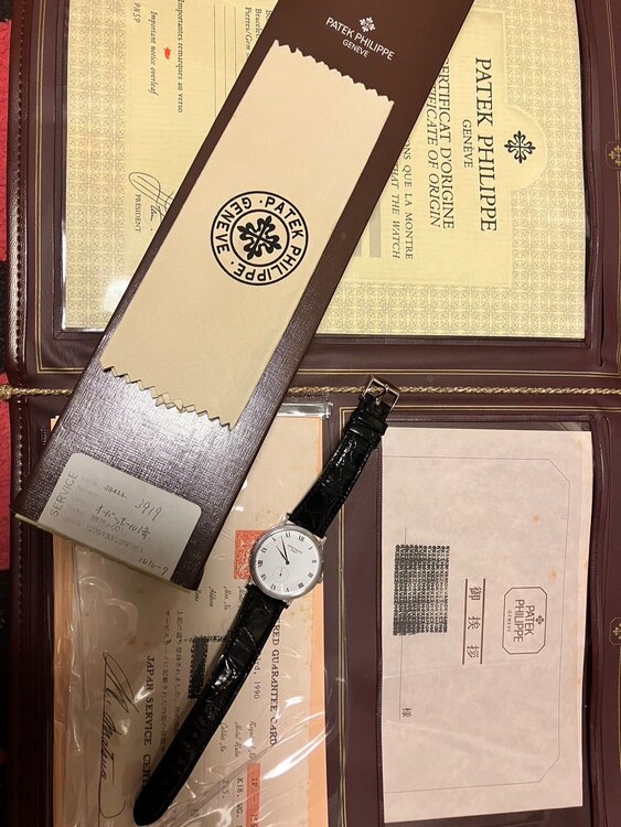 パテックフィリップ カラトラバ 3919g（高級時計）の商品画像 - 査定依頼日：2025年4月11日 - 最高査定価格：1,300,000円