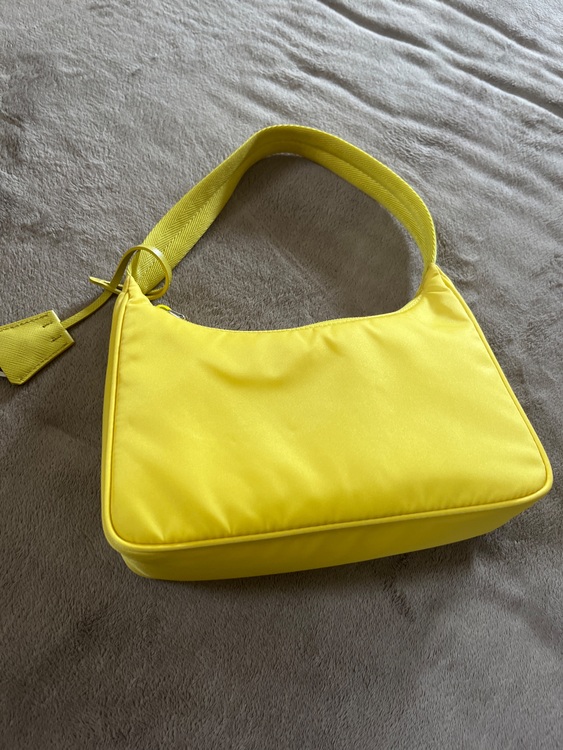 nylon（ブランドバッグ）の商品画像 - 査定依頼日：2025年9月29日 - 最高査定価格：60,000円