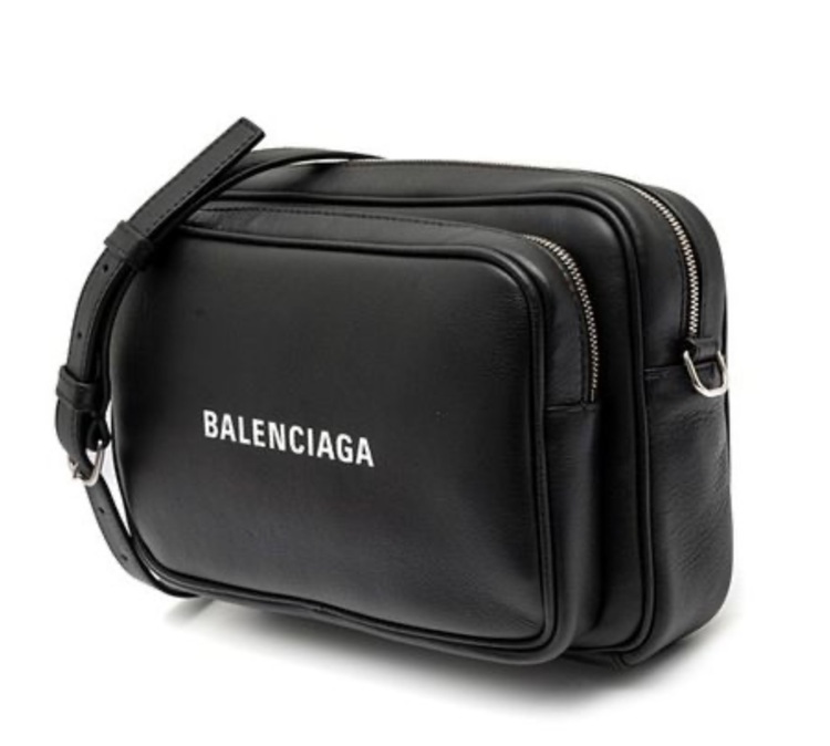 バレンシアガ  （ブランドバッグ）の商品画像 - 査定依頼日：2025年11月13日 - 最高査定価格：60,000円