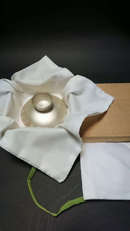 平和祈念事業特別基金 内閣総理大臣 銀杯（金・貴金属）の商品画像 - 査定依頼日：2023年9月25日 - 最高査定価格：14,000円