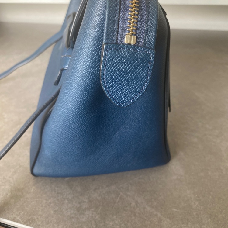 セリーヌ　ベルトバッグ（ブランドバッグ）の商品画像 - 査定依頼日：2025年9月18日 - 最高査定価格：80,000円