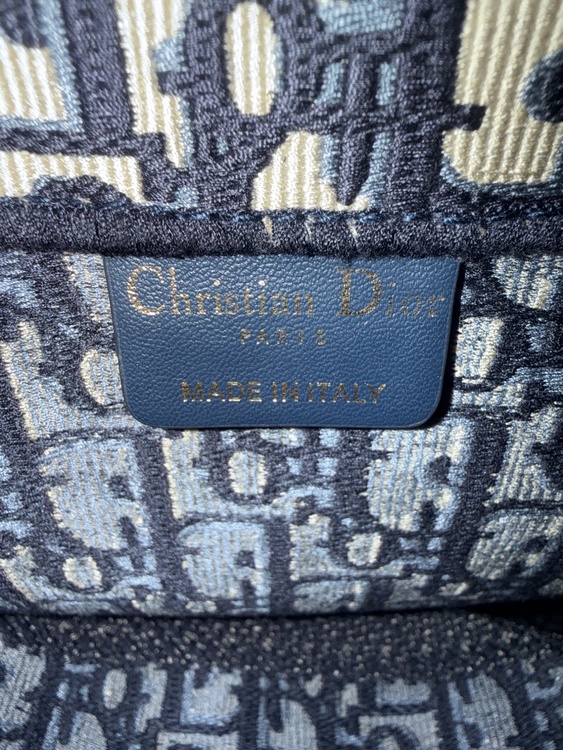 ディオール  （ブランドバッグ）の商品画像 - 査定依頼日：2026年3月17日 - 最高査定価格：160,000円