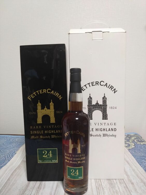 フェッターケアン レアヴィンテージ 24年（お酒）の商品画像 - 査定依頼日：2025年9月1日 - 最高査定価格：27,000円