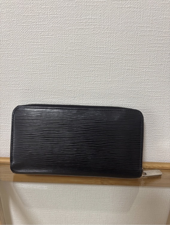 ルイヴィトン　エピ（ブランド財布・小物）の商品画像 - 査定依頼日：2026年6月5日 - 最高査定価格：30,000円