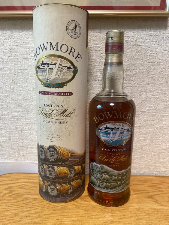 ボウモアカスクストレングス　シルクプリント樽カモメラベル700ml56%（お酒）の商品画像 - 査定依頼日：2026年1月13日 - 最高査定価格：43,000円