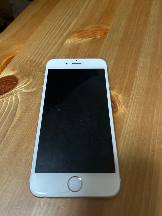 iPhone iPhone 12 Pro 128GB au（スマホ）の商品画像 - 査定依頼日：2026年8月7日 - 最高査定価格：31,000円