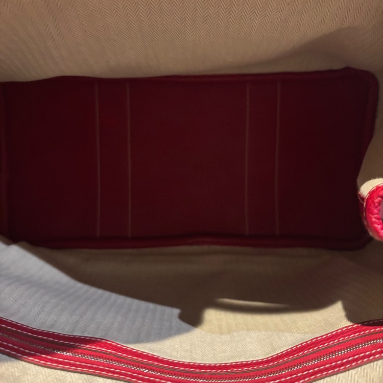 ガーデンパーティーPM（ブランドバッグ）の商品画像 - 査定依頼日：2025年12月11日 - 最高査定価格：300,000円