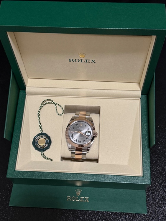 デイトジャスト 41  オイスタースチール＆エバーローズゴールド  リファレンス（高級時計）の商品画像 - 査定依頼日：2025年12月12日 - 最高査定価格：2,160,000円